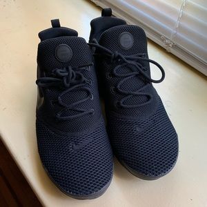 Women’s flynit prestos